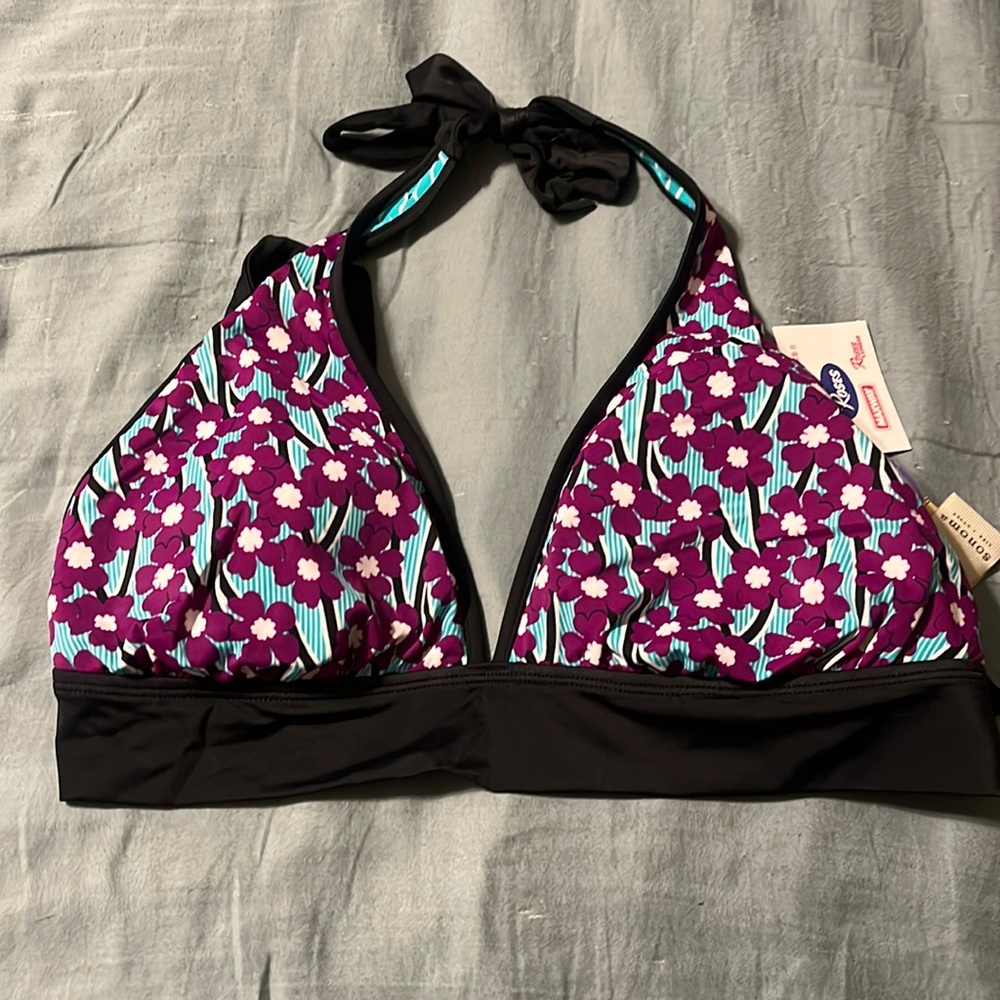 COPY - NWT Reversible Swimsuit Top